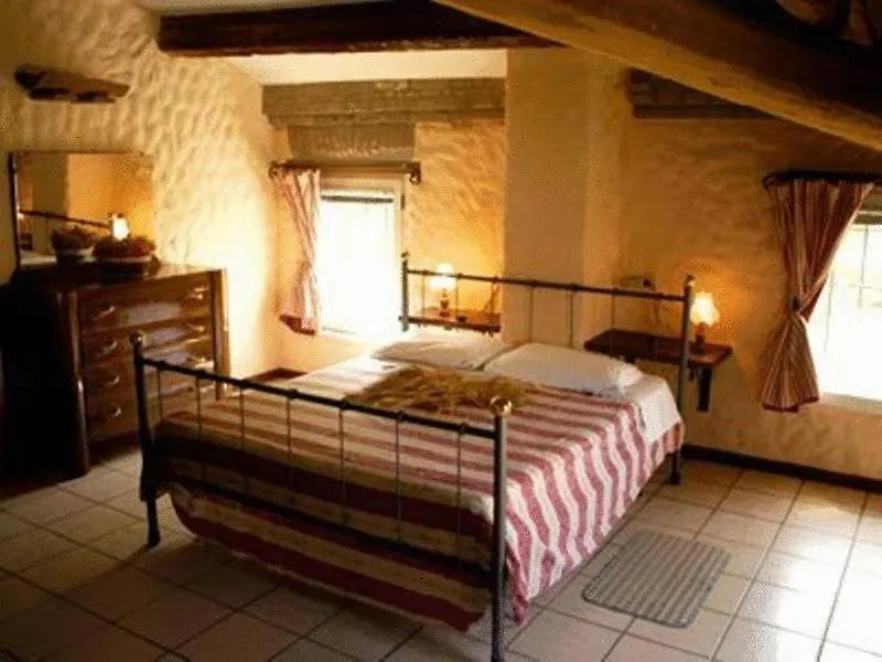 Farm stay Agriturismo Novara Dogato