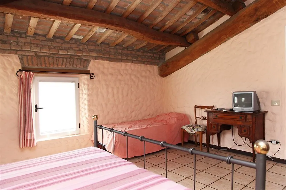 Agriturismo Novara Dogato 0*,  Italy